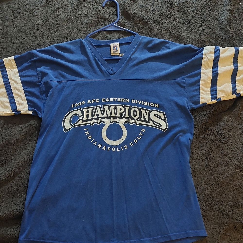 Vintage '99 Colts Logo 7 T-Shirt